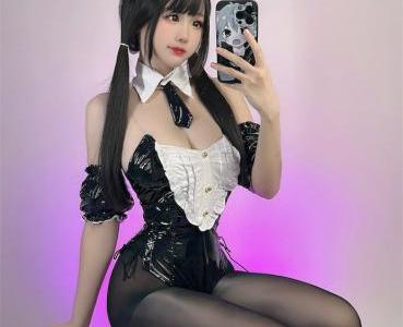 miko酱 兔兔管家壁纸