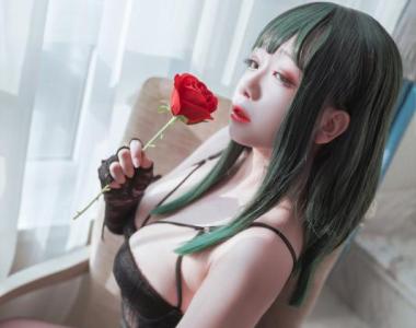 日奈娇 玫瑰约会 7图写真壁纸